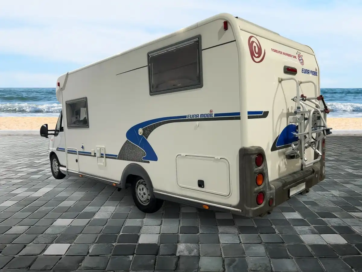 EURAMOBIL Contura 742 EB - Ansicht 3